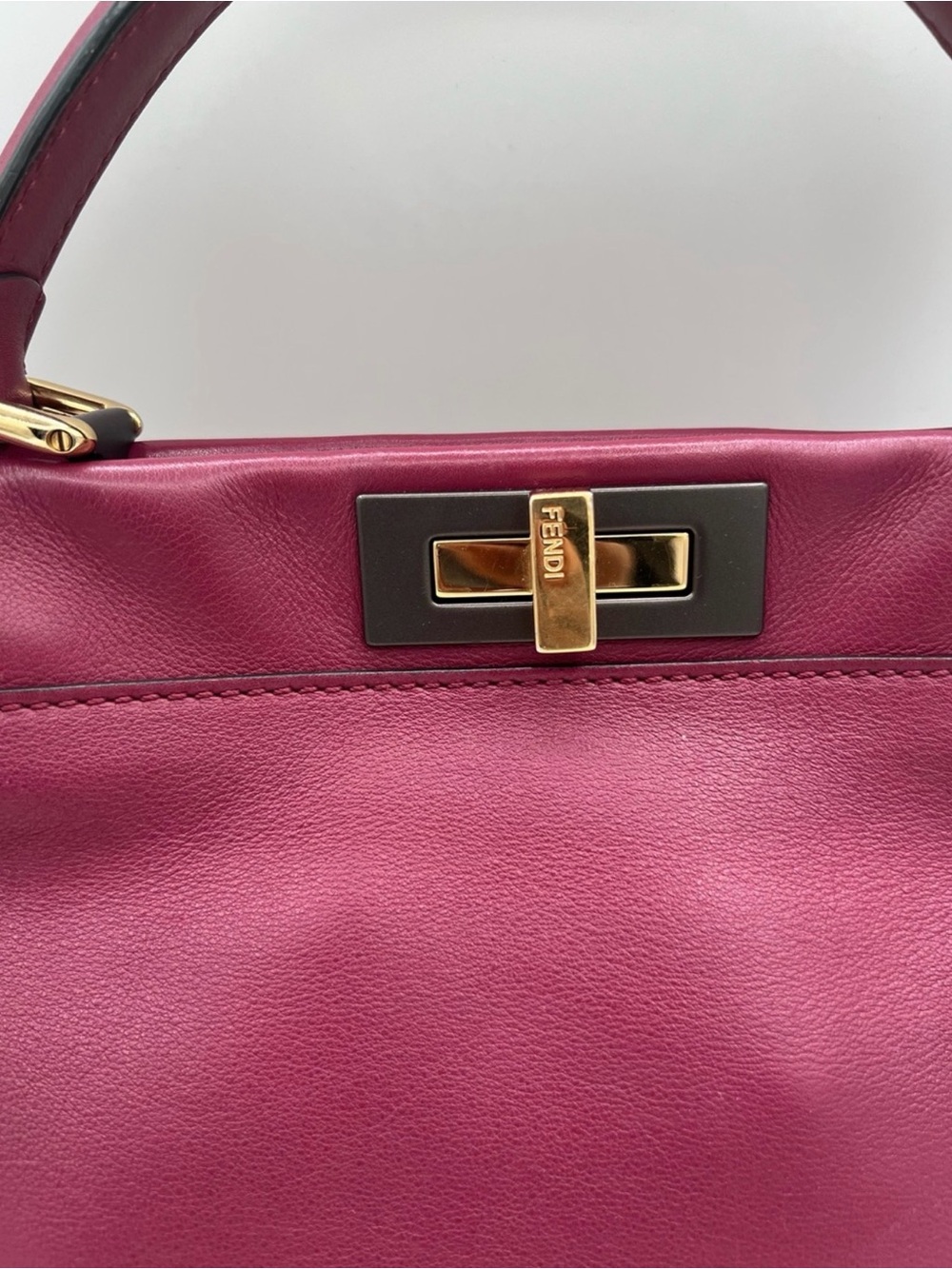 Fendi Medium Peekaboo in Burgundy Leather - Picture 3 of 10